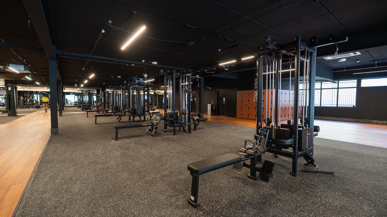 Cable machines and strength floor